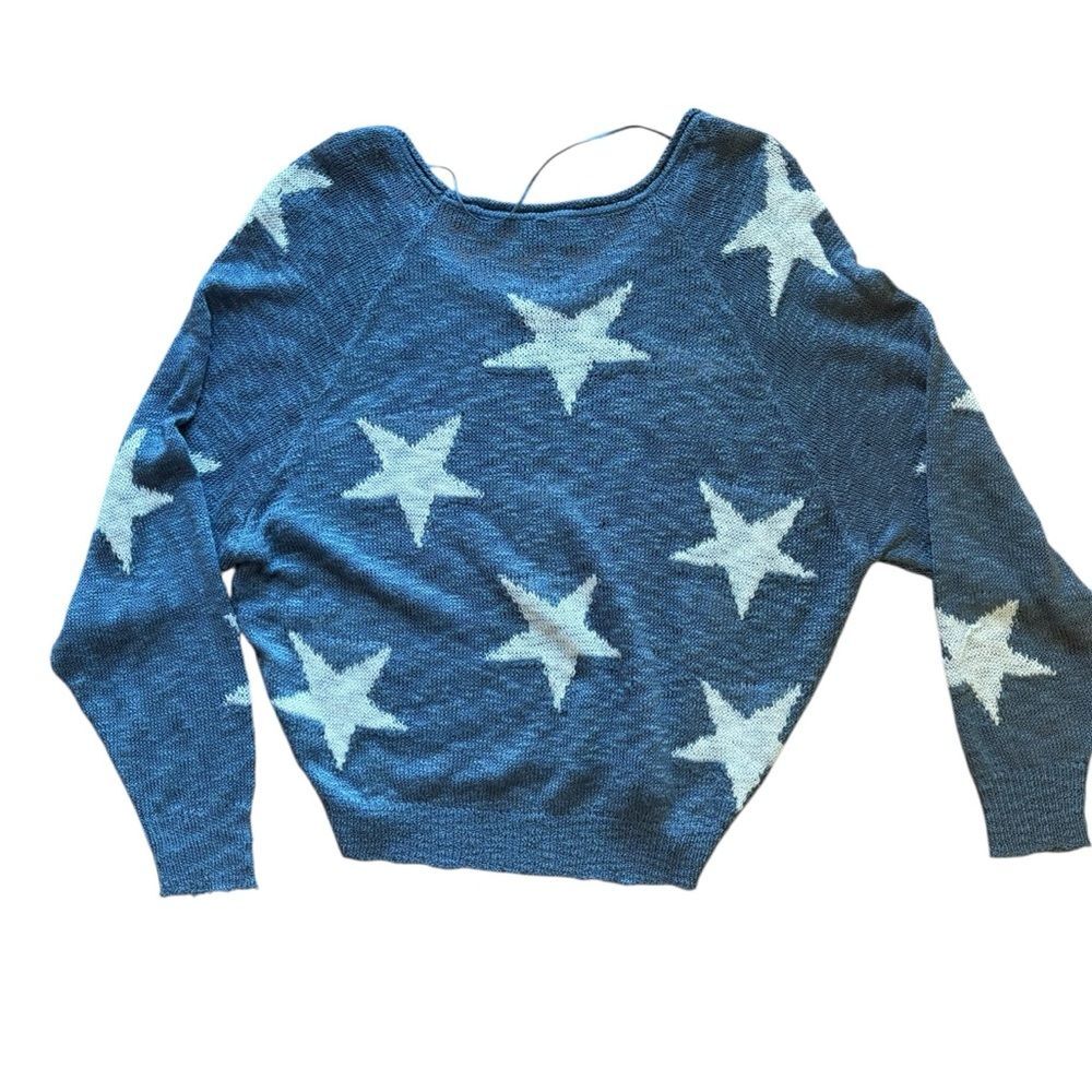 Women's Star Patterned Knit Sweater - Blue and White - Picture 2 of 4